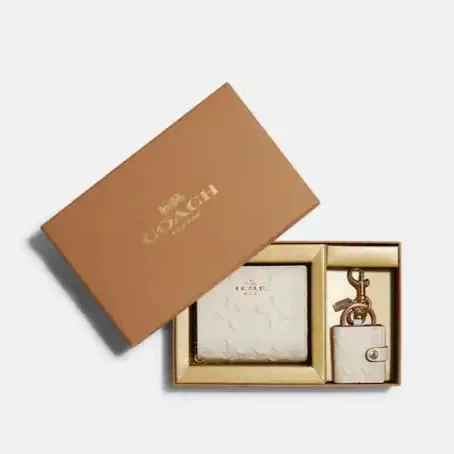 Boxed Snap Wallet And Picture Frame Bag Charm In Signature Leather