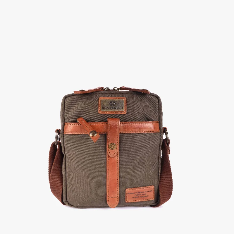 Voyager - The Crossbody Bag