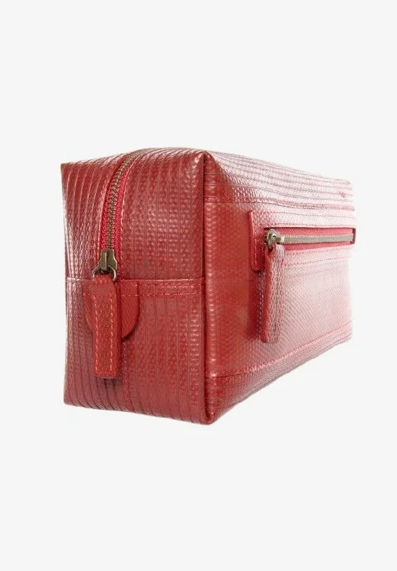 Elvis and Kresse Large Washbag Red