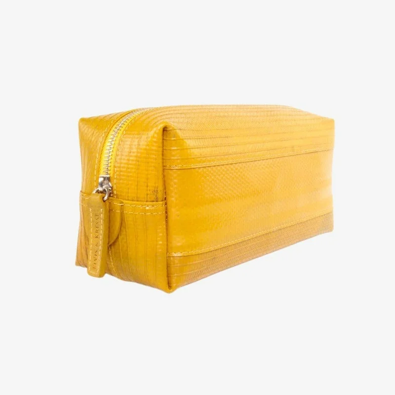 Elvis and Kresse Washbag Medium - Yellow