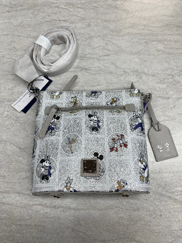 Handbag Designer Dooney And Bourke, Size Medium