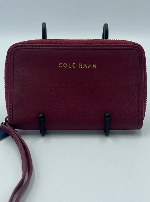 New! Wristlet / Wallet Designer By Cole-haan